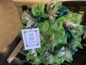 #25 Wreath: Frosted Berries by Joyce Benight